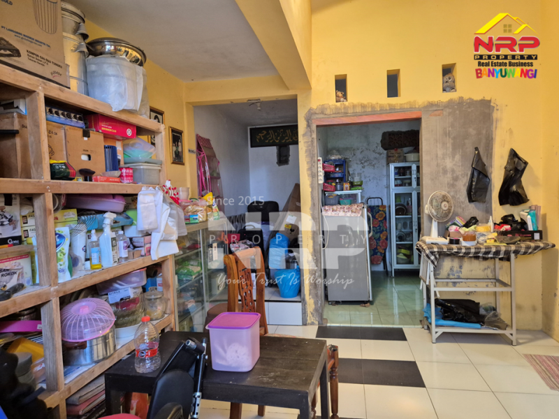 Dijual Rumah Dengan Value Yang Menarik di Tamanbaru , Banyuwangi  Dijual Rumah Dengan Value Yang Menarik di Tamanbaru , Banyuwangi  Dijual Rumah Dengan Value Yang Menarik di Tamanbaru , Banyuwangi&nbsp;
Belakang kantor Pemkab Banyuwangi.&nbsp;
Dekat dengan Fasilitas Pendidikan, NRP BANYUWANGI