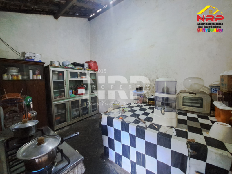 Dijual Rumah Desain Kayu Premium di Glagah Banyuwangi Dijual Rumah Desain Kayu Premium di Glagah Banyuwangi Dijual Rumah Desain Kayu Premium di Glagah Banyuwangi
Desain artistik dengan sentuhan kayu berkualitas.
Private, nyaman, halaman luas dan punya nilai NRP BANYUWANGI