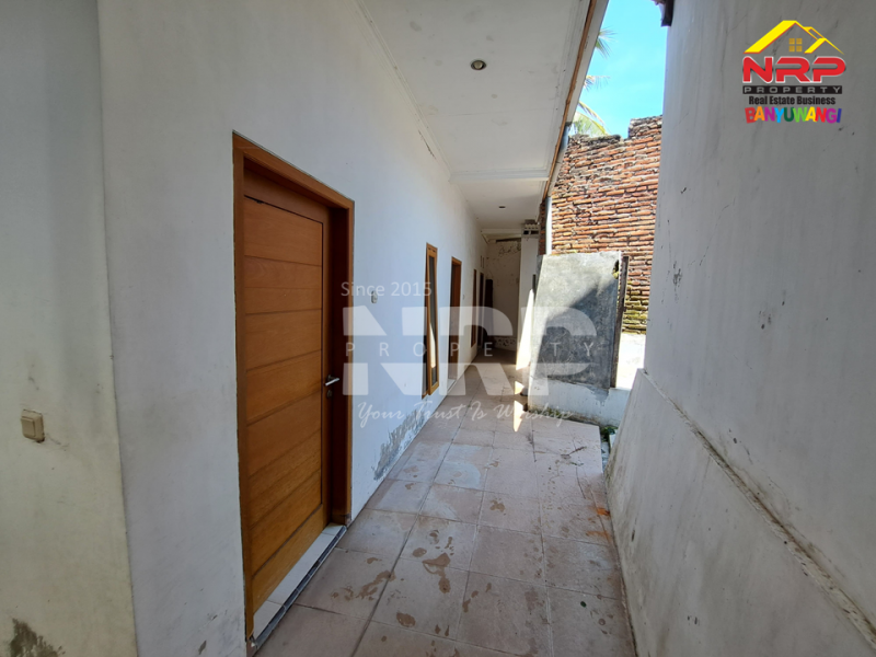 Dijual Rumah di Perum Kebalenan Indah - Banyuwangi  Dijual Rumah di Perum Kebalenan Indah - Banyuwangi  Dijual Rumah di Perum Kebalenan Indah - Banyuwangi&nbsp;
Lokasi Strategis di pusat kota Banyuwangi, Berada dibelakang Bank BTN Banyuwangi&nbsp;
Lingkungan NRP BANYUWANGI