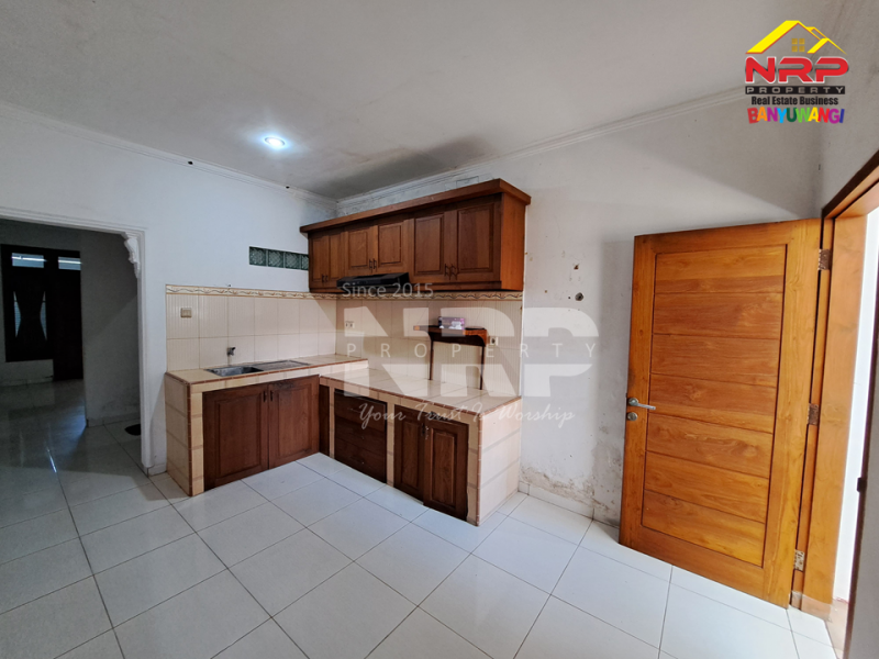 Dijual Rumah di Perum Kebalenan Indah - Banyuwangi  Dijual Rumah di Perum Kebalenan Indah - Banyuwangi  Dijual Rumah di Perum Kebalenan Indah - Banyuwangi&nbsp;
Lokasi Strategis di pusat kota Banyuwangi, Berada dibelakang Bank BTN Banyuwangi&nbsp;
Lingkungan NRP BANYUWANGI