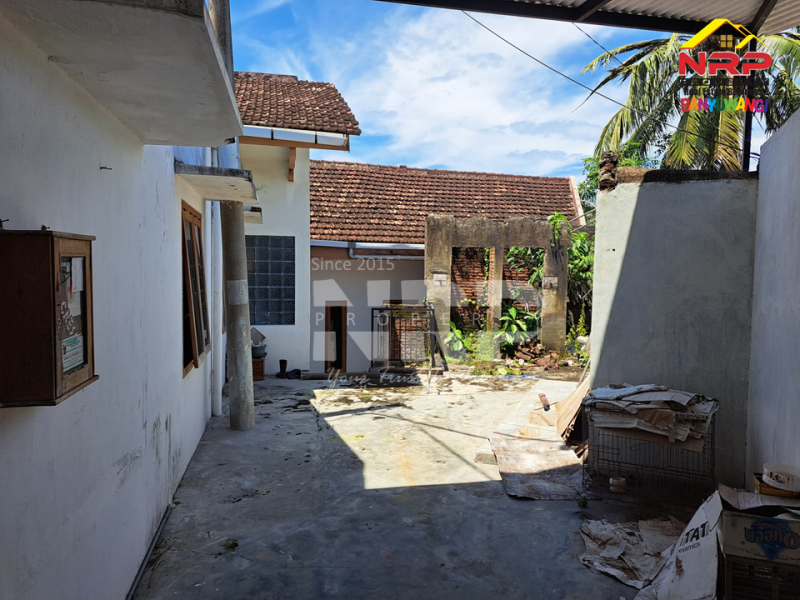 Dijual Rumah di Perum Kebalenan Indah - Banyuwangi  Dijual Rumah di Perum Kebalenan Indah - Banyuwangi  Dijual Rumah di Perum Kebalenan Indah - Banyuwangi&nbsp;
Lokasi Strategis di pusat kota Banyuwangi, Berada dibelakang Bank BTN Banyuwangi&nbsp;
Lingkungan NRP BANYUWANGI