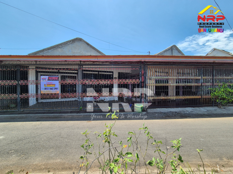Dijual Rumah di Pusat Kota, Sobo - Banyuwangi Dijual Rumah di Pusat Kota, Sobo - Banyuwangi Dijual Rumah di Pusat Kota, Sobo - Banyuwangi
Dekat dengan kelurahan Sobo, Lingkungan Kantor Dinas Pemerintahan, Komersial dan Bisnis Aktif di Kota NRP BANYUWANGI