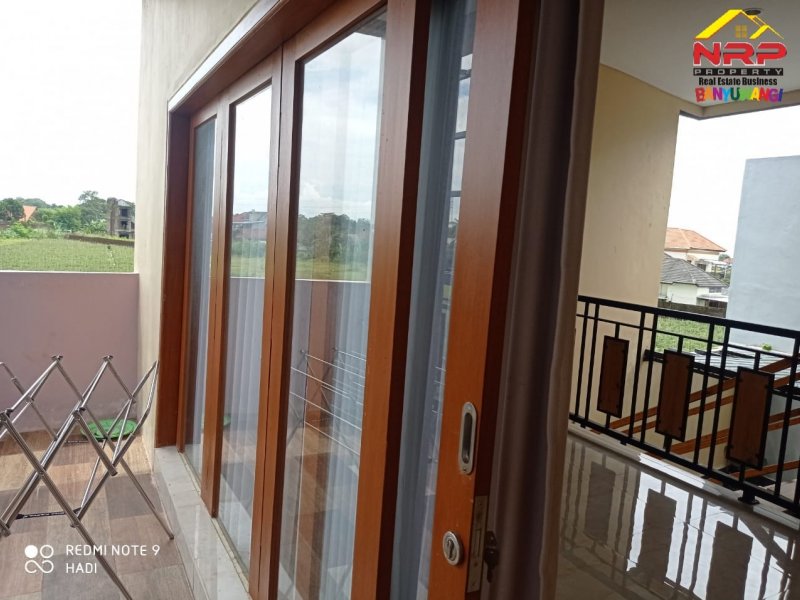 Dijual Rumah Ecxlusive 2 Lantai  Di Perum. Madania Residence - Genteng Dijual Rumah Ecxlusive 2 Lantai  Di Perum. Madania Residence - Genteng Dijual Rumah Ecxlusive 2 Lantai&nbsp; Di Perum. Madania Residence - Genteng
Lokasi Pojok sangat Strategis, Pusat Bisnis, Dekat Perbelanjaan dan Fasilitas NRP BANYUWANGI