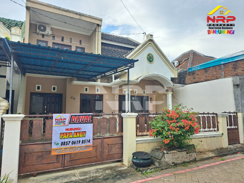 Dijual Rumah Exclusive 2 Lantai di Perum. Mendut Regency - Banyuwangi  Dijual Rumah Exclusive 2 Lantai di Perum. Mendut Regency - Banyuwangi  Dijual Rumah Exclusive 2 Lantai di Perum. Mendut Regency - Banyuwangi&nbsp;
Hunian Exclusive terletak di Kawasan Perumahan Elit di Pusat Kota NRP BANYUWANGI