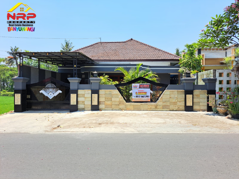 Dijual Rumah Exclusive di Belakang Hotel Santika - Banyuwangi  Dijual Rumah Exclusive di Belakang Hotel Santika - Banyuwangi  Dijual Rumah Exclusive di Belakang Hotel Santika - Banyuwangi&nbsp;
Hunian Strategis di Pusat Kota . 300 Meter dari Hotel Santika.
Dekat dengan fasilitias NRP BANYUWANGI