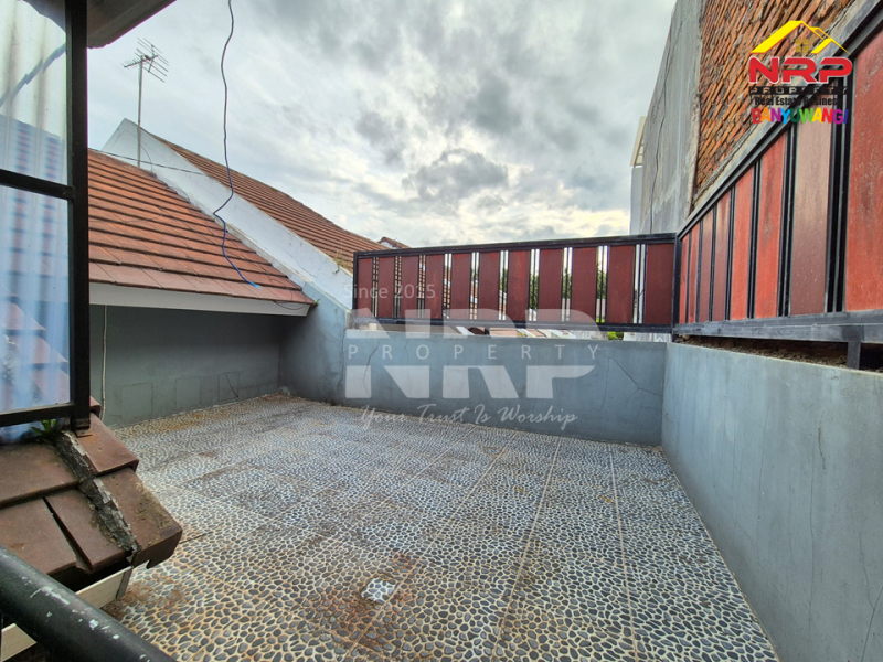 Dijual Rumah Exclusive di dalam Kawasan El Royal Hotel  - Banyuwangi Dijual Rumah Exclusive di dalam Kawasan El Royal Hotel  - Banyuwangi Dijual Rumah Exclusive di dalam Kawasan El Royal Hotel&nbsp; - Banyuwangi
Lokasi Sangat Strategis di Lingkungan yang Sedang Berkembang
Salah satu perumahan NRP BANYUWANGI