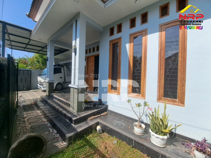 Dijual Rumah Exclusive di Kebalenan Banyuwangi Kota  Dijual Rumah Exclusive di Kebalenan Banyuwangi Kota  Dijual Rumah Exclusive di Kebalenan Banyuwangi Kota&nbsp;
Akses mudah, lingkungan nyaman, konsep rumah yang openspace dan fungsional
Dekat dengan Kampus, NRP BANYUWANGI