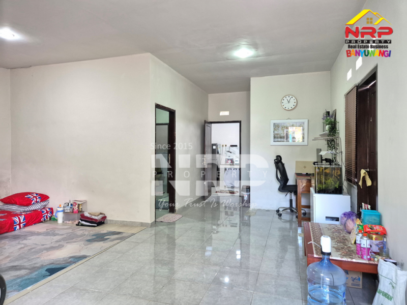 Dijual Rumah Exclusive Hook Di Genteng - Banyuwangi  Dijual Rumah Exclusive Hook Di Genteng - Banyuwangi  Dijual Rumah Exclusive Hook Di Genteng - Banyuwangi&nbsp;
Berada di kawasan perumahan one get system. Lokasi Strategis, Pusat Bisnis, Dekat Perbelanjaan dan NRP BANYUWANGI