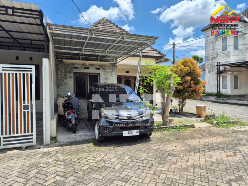 Dijual Rumah Exclusive Hook Di Genteng - Banyuwangi  Dijual Rumah Exclusive Hook Di Genteng - Banyuwangi  Dijual Rumah Exclusive Hook Di Genteng - Banyuwangi&nbsp;
Berada di kawasan perumahan one get system. Lokasi Strategis, Pusat Bisnis, Dekat Perbelanjaan dan NRP BANYUWANGI