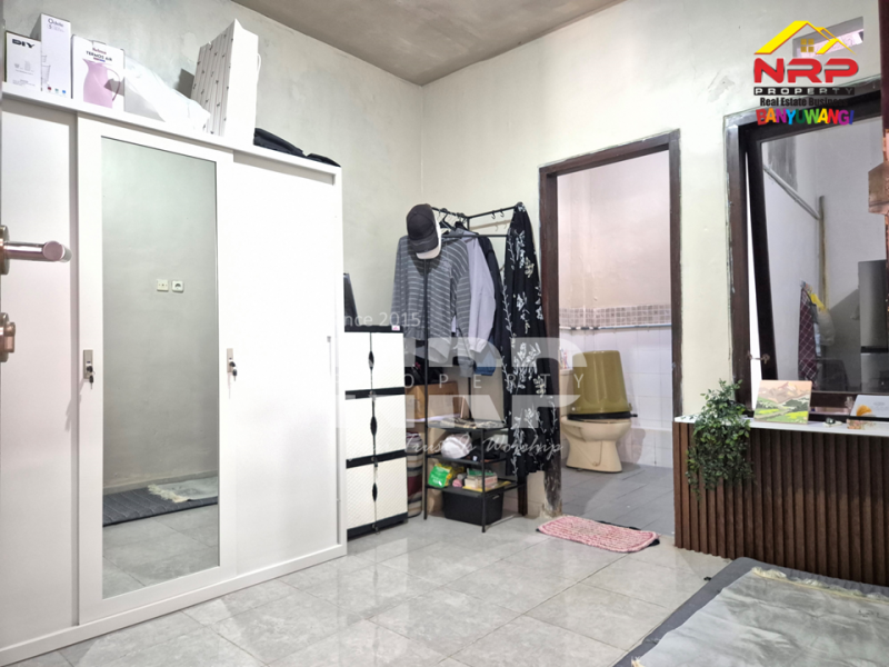Dijual Rumah Exclusive Hook Di Genteng - Banyuwangi  Dijual Rumah Exclusive Hook Di Genteng - Banyuwangi  Dijual Rumah Exclusive Hook Di Genteng - Banyuwangi&nbsp;
Berada di kawasan perumahan one get system. Lokasi Strategis, Pusat Bisnis, Dekat Perbelanjaan dan NRP BANYUWANGI