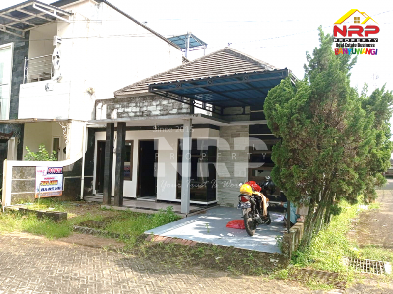 Dijual Rumah Exclusive Hook Di Perum. Madania Residence - Genteng Dijual Rumah Exclusive Hook Di Perum. Madania Residence - Genteng Dijual Rumah Exclusive Hook Di Perum. Madania Residence - Genteng
Lokasi Strategis, Pusat Bisnis, Dekat Perbelanjaan dan Fasilitas Pendidikan
Lingkungan NRP BANYUWANGI