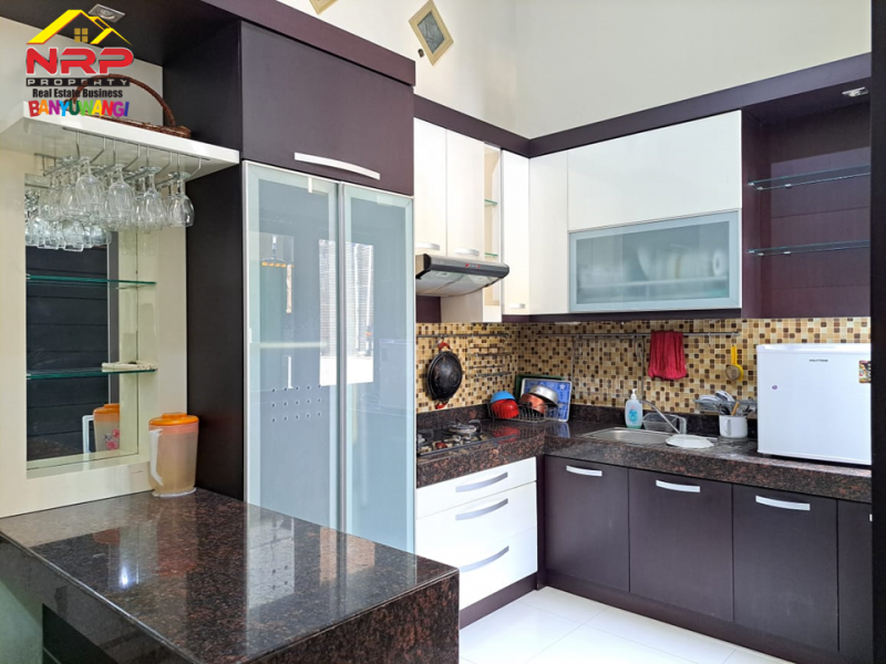 Dijual Rumah Exclusive Strategis di Pusat Kota Banyuwangi Dijual Rumah Exclusive Murah Strategis di Pusat Kota Banyuwangi Dijual Rumah Exclusive Strategis di Pusat Kota Banyuwangi
Hunian dengan Premium Location dekat Kantor Pemerintahan Banyuwangi&nbsp;
Cocok untuk hunian maupun NRP BANYUWANGI