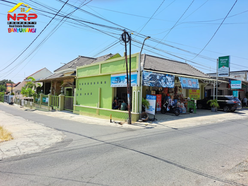 Dijual Rumah Exclusive Strategis di Pusat Kota Banyuwangi Dijual Rumah Exclusive Murah Strategis di Pusat Kota Banyuwangi Dijual Rumah Exclusive Strategis di Pusat Kota Banyuwangi
Hunian dengan Premium Location dekat Kantor Pemerintahan Banyuwangi&nbsp;
Cocok untuk hunian maupun NRP BANYUWANGI
