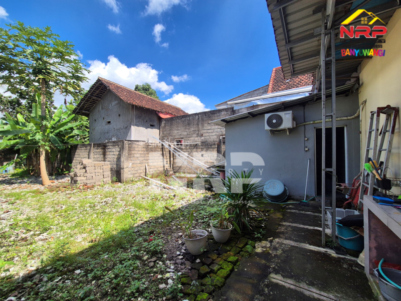 DIJUAL RUMAH Full Furniture STRATEGIS DI CLURING, BANYUWANGI DIJUAL RUMAH Full Furniture STRATEGIS DI CLURING, BANYUWANGI DIJUAL RUMAH Full Furniture STRATEGIS DI CLURING, BANYUWANGI ????
Kesempatan emas untuk memiliki rumah&nbsp; di lokasi yang ramai dan berkembang!
Cocok untuk NRP BANYUWANGI