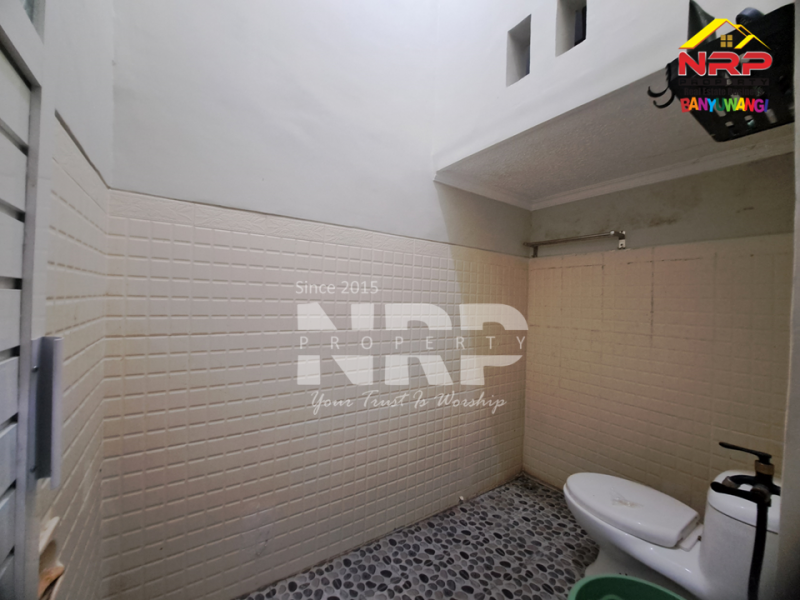 Dijual Rumah Hook 2 Lantai Siap Huni di Giri - Banyuwangi  Dijual Rumah Hook 2 Lantai Siap Huni di Giri - Banyuwangi  Dijual Rumah Hook 2 Lantai Siap Huni di Giri - Banyuwangi&nbsp;
Dekat dengan Sekolah Ternama di Banyuwangi Kota&nbsp;
Dengan one get sistem, lingkungan aman, NRP BANYUWANGI