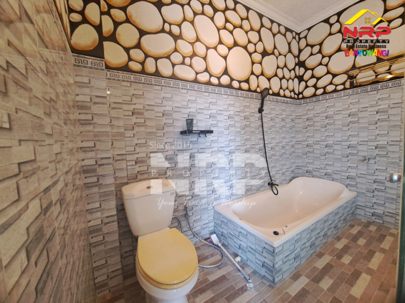Dijual Rumah Hook 2 Lantai Siap Huni di Giri - Banyuwangi  Dijual Rumah Hook 2 Lantai Siap Huni di Giri - Banyuwangi  Dijual Rumah Hook 2 Lantai Siap Huni di Giri - Banyuwangi&nbsp;
Dekat dengan Sekolah Ternama di Banyuwangi Kota&nbsp;
Dengan one get sistem, lingkungan aman, NRP BANYUWANGI