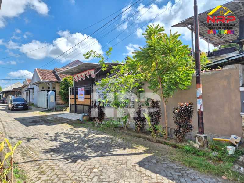 Dijual Rumah Hook Berada di Lemahbangdewo - Rogojampi Dijual Rumah Murah di Lemahbangdewo - Rogojampi Dijual Rumah Hook Berada di Lemahbangdewo - Rogojampi
Rumah siap menjadi tempat pulang yang nyaman untuk keluarga tercinta.
One get sistem area, Akse 0 Jl. NRP BANYUWANGI