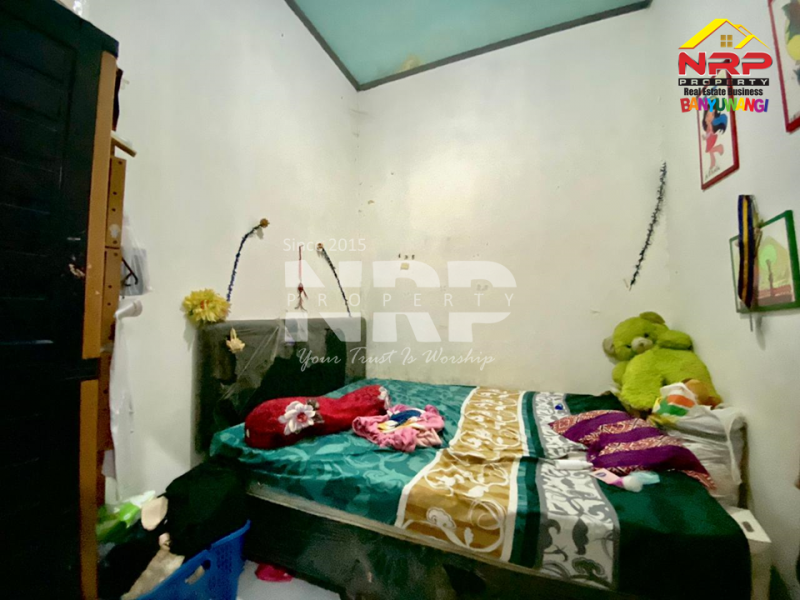 Dijual Rumah Hook di Genteng - Banyuwangi  Dijual Rumah Hook di Genteng - Banyuwangi  Dijual Rumah Hook di Genteng - Banyuwangi&nbsp;
Lokasi strategis di Pusat Kota Genteng, posisi hook, akses nyaman, dan lingkungan aman.
One get system, Cocok NRP BANYUWANGI