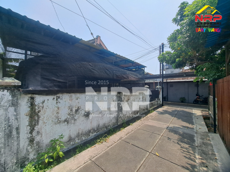Dijual Rumah Hook di Tamanbaru - Banyuwangi  Dijual Rumah Hook di Tamanbaru - Banyuwangi  Dijual Rumah Hook di Tamanbaru - Banyuwangi&nbsp;
Lingkungan strategis, Berada di Pusat Perkantoran dan Perbelanjaan Banyuwangi.&nbsp;
Akses Jalan Roda NRP BANYUWANGI