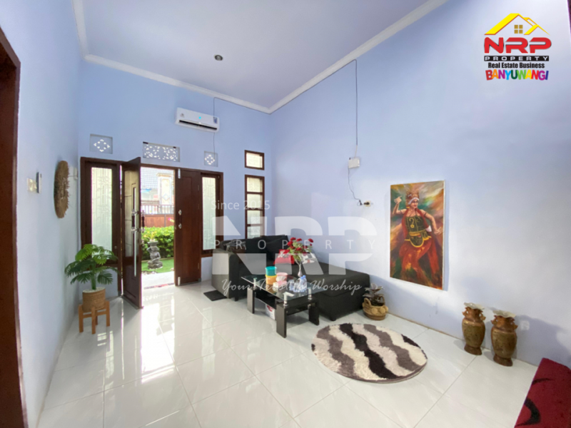 Dijual Rumah Hook Minimalis di Banyuwangi Kota  Dijual Rumah Hook Minimalis di Banyuwangi Kota  Dijual Rumah Hook Minimalis di Banyuwangi Kota&nbsp;
Yang satu ini ada di Jl. Kepiting , lingkungan tenang dan nyaman.
Siap ditempati tanpa banyak NRP BANYUWANGI