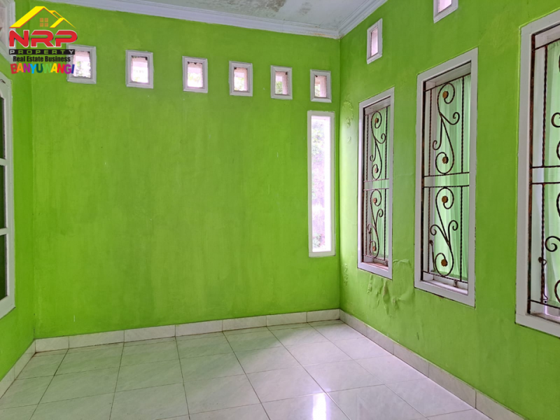 Dijual Rumah Hook Minimalis di Klatak  - Banyuwangi Dijual Rumah Hook Murah 200 jutaan di Banyuwangi Dijual Rumah Hook Minimalis di Klatak&nbsp; - Banyuwangi
Lokasi Sangat Strategis Dekat&nbsp; dengan Kawasan Hotel dan Resto Banyuwangi&nbsp;

LT/LB : 84/70 NRP BANYUWANGI