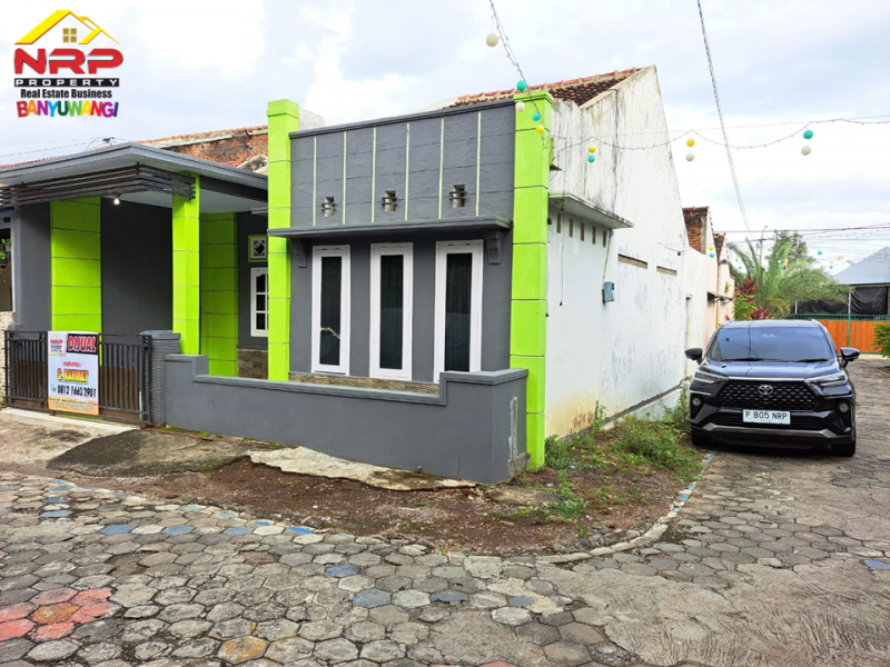Dijual Rumah Hook Minimalis di Klatak  - Banyuwangi Dijual Rumah Hook Murah 200 jutaan di Banyuwangi Dijual Rumah Hook Minimalis di Klatak&nbsp; - Banyuwangi
Lokasi Sangat Strategis Dekat&nbsp; dengan Kawasan Hotel dan Resto Banyuwangi&nbsp;

LT/LB : 84/70 NRP BANYUWANGI
