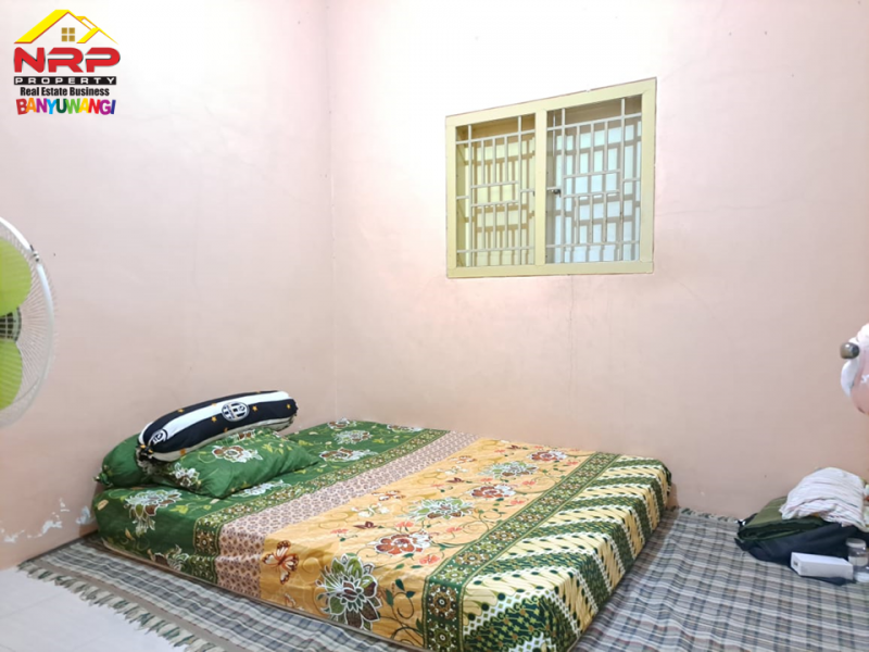 Dijual Rumah Hook Pojok 250 Meter dari JL. Adi Sucipto - Banyuwangi  Dijual Rumah Hook Pojok 250 Meter dari JL. Adi Sucipto - Banyuwangi  Dijual Rumah Hook Pojok 250 Meter dari JL. Adi Sucipto - Banyuwangi&nbsp;
Hunian dengan Premium Location di Pusat Kota Banyuwangi
Dekat dengan Fasilitas NRP BANYUWANGI