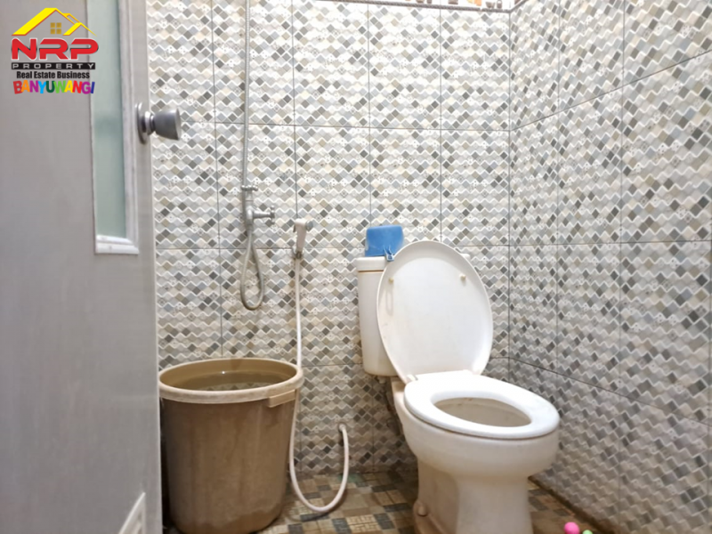 Dijual Rumah Hook Pojok 250 Meter dari JL. Adi Sucipto - Banyuwangi  Dijual Rumah Hook Pojok 250 Meter dari JL. Adi Sucipto - Banyuwangi  Dijual Rumah Hook Pojok 250 Meter dari JL. Adi Sucipto - Banyuwangi&nbsp;
Hunian dengan Premium Location di Pusat Kota Banyuwangi
Dekat dengan Fasilitas NRP BANYUWANGI