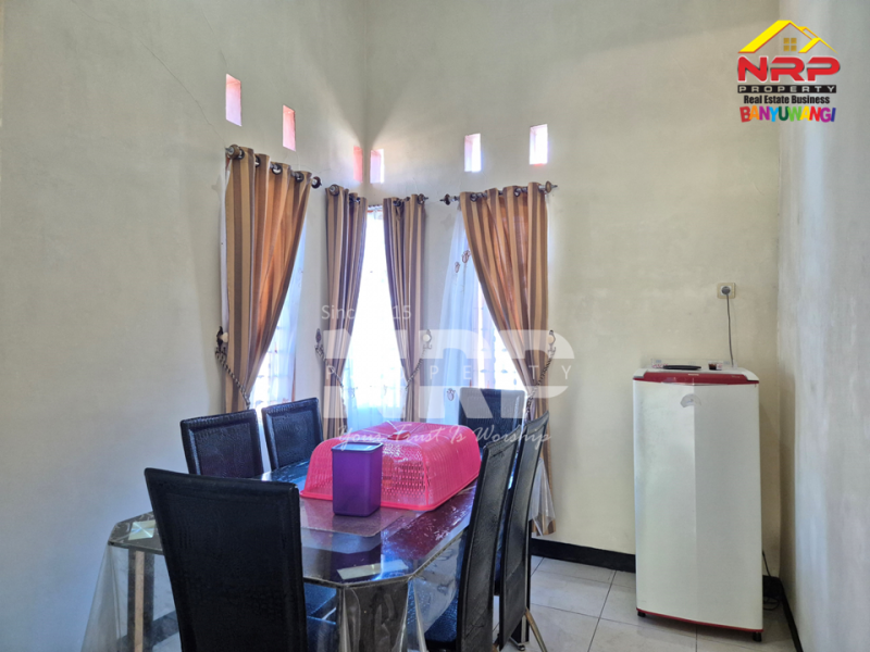 Dijual Rumah Hook  Sangat Strategis di Tamanbaru , Banyuwangi  Dijual Rumah Hook  Sangat Strategis di Tamanbaru , Banyuwangi  Dijual Rumah Hook&nbsp; Sangat Strategis di Tamanbaru , Banyuwangi&nbsp;
Dekat dengan Fasilitas Pendidikan, Perbelanjaan dan kantor dinas pemerintahan

Luas NRP BANYUWANGI