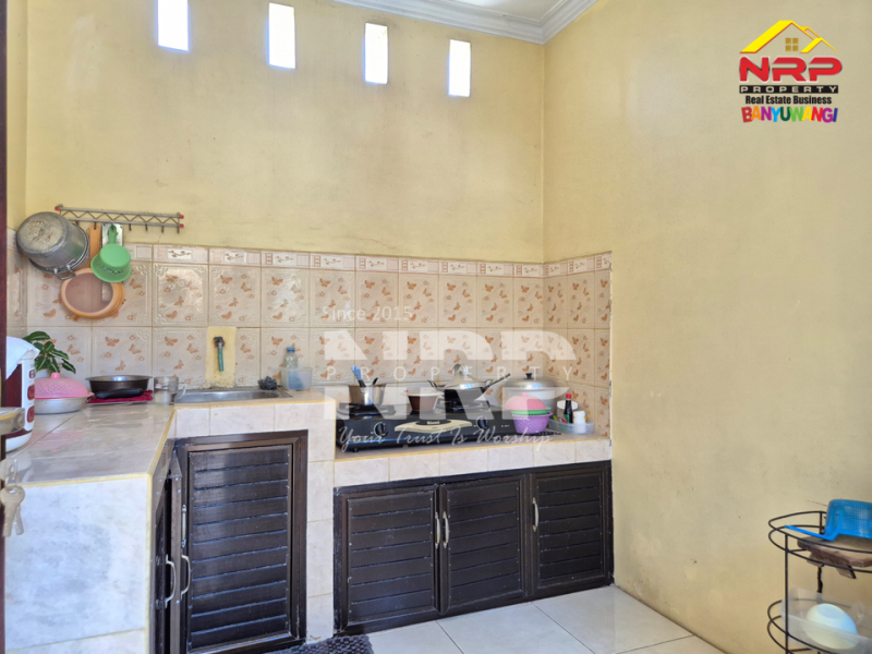 Dijual Rumah Hook  Sangat Strategis di Tamanbaru , Banyuwangi  Dijual Rumah Hook  Sangat Strategis di Tamanbaru , Banyuwangi  Dijual Rumah Hook&nbsp; Sangat Strategis di Tamanbaru , Banyuwangi&nbsp;
Dekat dengan Fasilitas Pendidikan, Perbelanjaan dan kantor dinas pemerintahan

Luas NRP BANYUWANGI