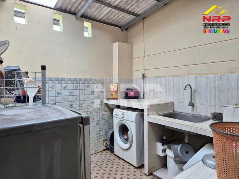 Dijual Rumah Hook Sangat Strategis di Tamanbaru , Banyuwangi  Dijual Rumah Hook Sangat Strategis di Tamanbaru , Banyuwangi  Dijual Rumah Hook Sangat Strategis di Tamanbaru , Banyuwangi&nbsp;
Sudah ada ruang usahanya, Cocok untuk toko, minimart, warung dll&nbsp;
Dekat dengan NRP BANYUWANGI