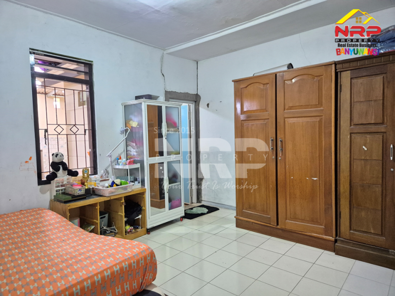 Dijual Rumah Hook Sangat Strategis di Tamanbaru , Banyuwangi  Dijual Rumah Hook Sangat Strategis di Tamanbaru , Banyuwangi  Dijual Rumah Hook Sangat Strategis di Tamanbaru , Banyuwangi&nbsp;
Sudah ada ruang usahanya, Cocok untuk toko, minimart, warung dll&nbsp;
Dekat dengan NRP BANYUWANGI