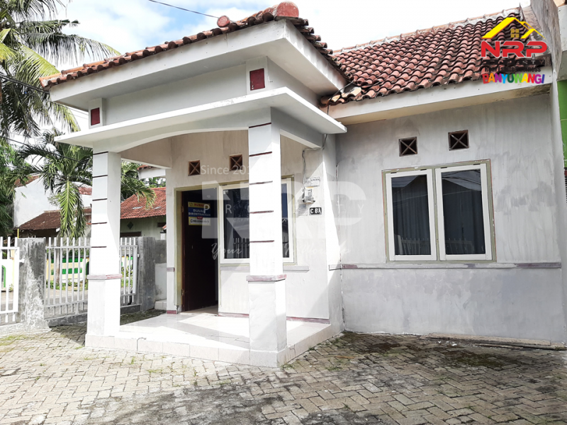 Dijual Rumah Hook Siap Huni di Perum. Brawijaya - Banyuwangi  Dijual Rumah Hook Siap Huni di Perum. Brawijaya - Banyuwangi  Dijual Rumah Hook Siap Huni di Perum. Brawijaya - Banyuwangi&nbsp;
Lingkungan nyaman, aman dan bebas banjir.&nbsp;
Sangat Cocok Untuk Hunian Dekat dengan NRP BANYUWANGI