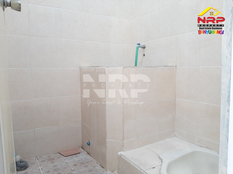 Dijual Rumah Hook Siap Huni di Perum. Brawijaya - Banyuwangi  Dijual Rumah Hook Siap Huni di Perum. Brawijaya - Banyuwangi  Dijual Rumah Hook Siap Huni di Perum. Brawijaya - Banyuwangi&nbsp;
Lingkungan nyaman, aman dan bebas banjir.&nbsp;
Sangat Cocok Untuk Hunian Dekat dengan NRP BANYUWANGI