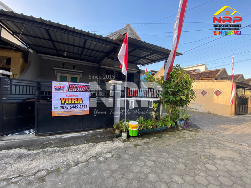 Dijual Rumah Hook Siap Huni di Tengat Kota Banyuwangi  Dijual Rumah Hook Siap Huni di Tengah Kota Banyuwangi  Dijual Rumah Hook Siap Huni di Tengat Kota Banyuwangi&nbsp;
Hunian strategis, kawasan perumahan,&nbsp;
Dekat dengan Fasilitas Pendidikan, Pusat Bisnis, dan NRP BANYUWANGI