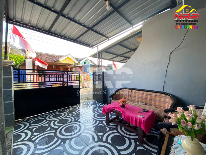 Dijual Rumah Hook Siap Huni di Tengat Kota Banyuwangi  Dijual Rumah Hook Siap Huni di Tengah Kota Banyuwangi  Dijual Rumah Hook Siap Huni di Tengat Kota Banyuwangi&nbsp;
Hunian strategis, kawasan perumahan,&nbsp;
Dekat dengan Fasilitas Pendidikan, Pusat Bisnis, dan NRP BANYUWANGI