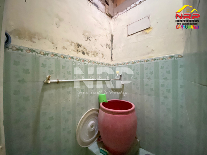 Dijual Rumah Hook Siap Huni di Tengat Kota Banyuwangi  Dijual Rumah Hook Siap Huni di Tengah Kota Banyuwangi  Dijual Rumah Hook Siap Huni di Tengat Kota Banyuwangi&nbsp;
Hunian strategis, kawasan perumahan,&nbsp;
Dekat dengan Fasilitas Pendidikan, Pusat Bisnis, dan NRP BANYUWANGI