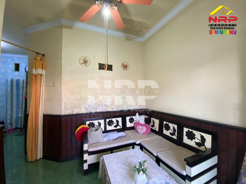 Dijual Rumah Hook Siap Huni di Tengat Kota Banyuwangi  Dijual Rumah Hook Siap Huni di Tengah Kota Banyuwangi  Dijual Rumah Hook Siap Huni di Tengat Kota Banyuwangi&nbsp;
Hunian strategis, kawasan perumahan,&nbsp;
Dekat dengan Fasilitas Pendidikan, Pusat Bisnis, dan NRP BANYUWANGI