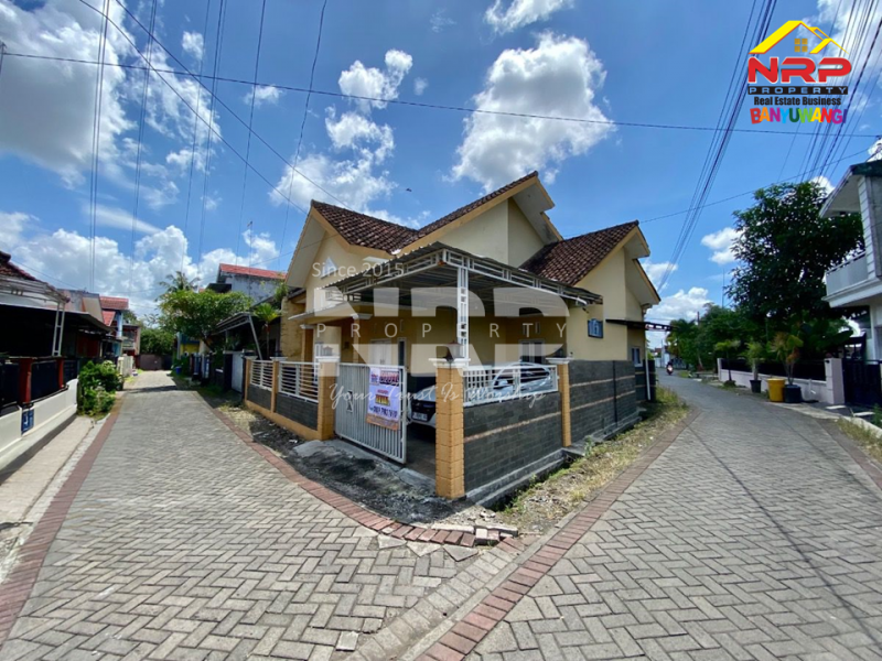 DIJUAL RUMAH HOOK TENGAH KOTA GENTENG DEKAT RTH MARON.  DIJUAL RUMAH HOOK TENGAH KOTA GENTENG DEKAT RTH MARON.  DIJUAL RUMAH HOOK TENGAH KOTA GENTENG DEKAT RTH MARON.&nbsp;
Cari rumah dengan lokasi strategis, lingkungan nyaman, dan posisi lahan hook yang selalu jadi NRP BANYUWANGI