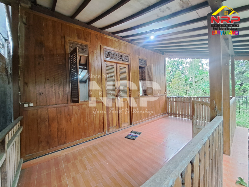 Dijual Rumah Joglo dengan nuansa alam yang menenangkan di Rejosari - Banyuwangi  Dijual Rumah Joglo dengan nuansa alam yang menenangkan di Rejosari - Banyuwangi  Dijual Rumah Joglo dengan nuansa alam yang menenangkan di Rejosari - Banyuwangi ????
Berada di kawasan yang masih asri dan sejuk,
menawarkan kenyamanan khas NRP BANYUWANGI