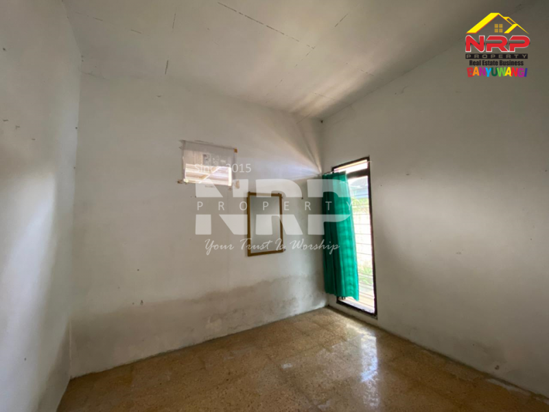 Dijual Rumah Klasik 1,5 Lantai Sangat Strategis di Tamanbaru , Banyuwangi  Dijual Rumah Klasik 1,5 Lantai Sangat Strategis di Tamanbaru , Banyuwangi  Dijual Rumah Klasik 1,5 Lantai Sangat Strategis di Tamanbaru , Banyuwangi&nbsp;
Dekat dengan Fasilitas Pendidikan, Perbelanjaan dan kantor dinas NRP BANYUWANGI