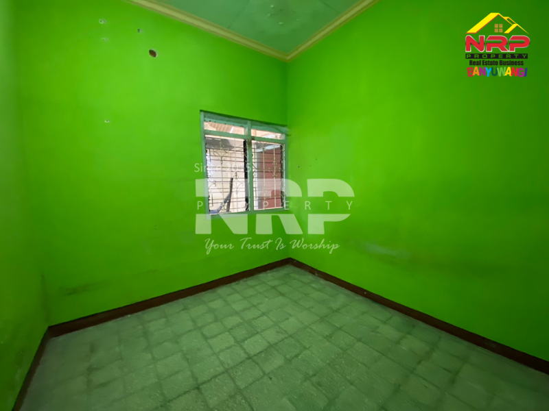 Dijual Rumah Klasik Hook Strategis di Tamanbaru , Banyuwangi  Dijual Rumah Klasik Hook Strategis di Tamanbaru , Banyuwangi  Dijual Rumah Klasik Hook Strategis di Tamanbaru , Banyuwangi&nbsp;
Dekat dengan Fasilitas Pendidikan, Perbelanjaan dan kantor dinas pemerintahan

Luas Tanah NRP BANYUWANGI