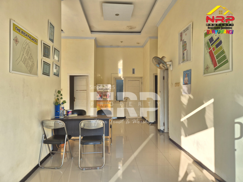 Dijual Rumah Komersil 400 Jutaan di Genteng- Banyuwangi  Dijual Rumah Komersil 400 Jutaan di Genteng- Banyuwangi  Dijual Rumah Komersil 400 Jutaan di Genteng- Banyuwangi&nbsp;
Punya rumah di Lokasi Stategis bukan cuma cari tempat tinggal biasa, tapi mencari NRP BANYUWANGI