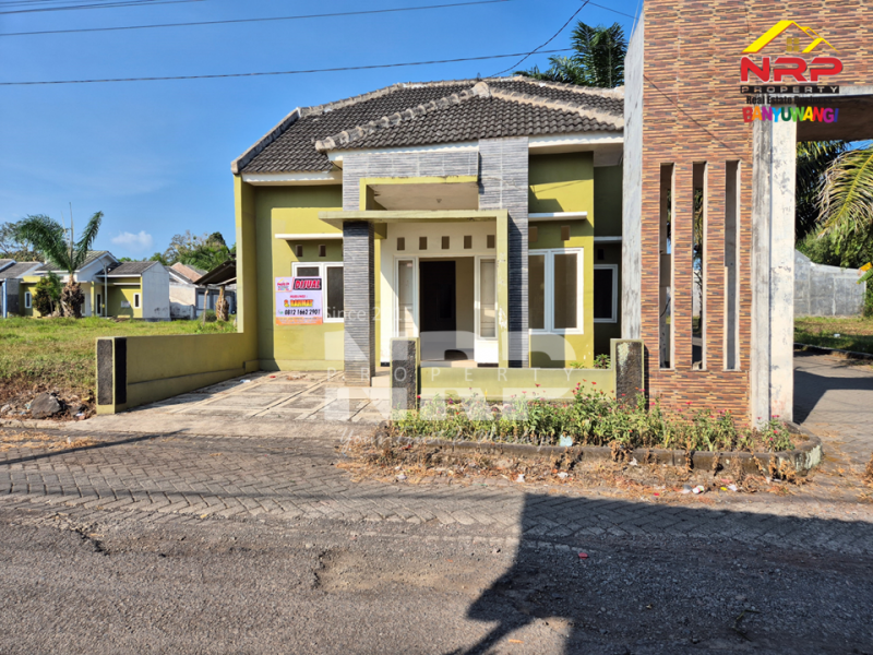 Dijual Rumah Komersil Hook di Genteng- Banyuwangi  Dijual Rumah Komersil Hook di Genteng- Banyuwangi  Dijual Rumah Komersil Hook di Genteng- Banyuwangi&nbsp;
Punya rumah di Lokasi Stategis bukan cuma cari tempat tinggal biasa, tapi mencari value
Gatewaynya NRP BANYUWANGI