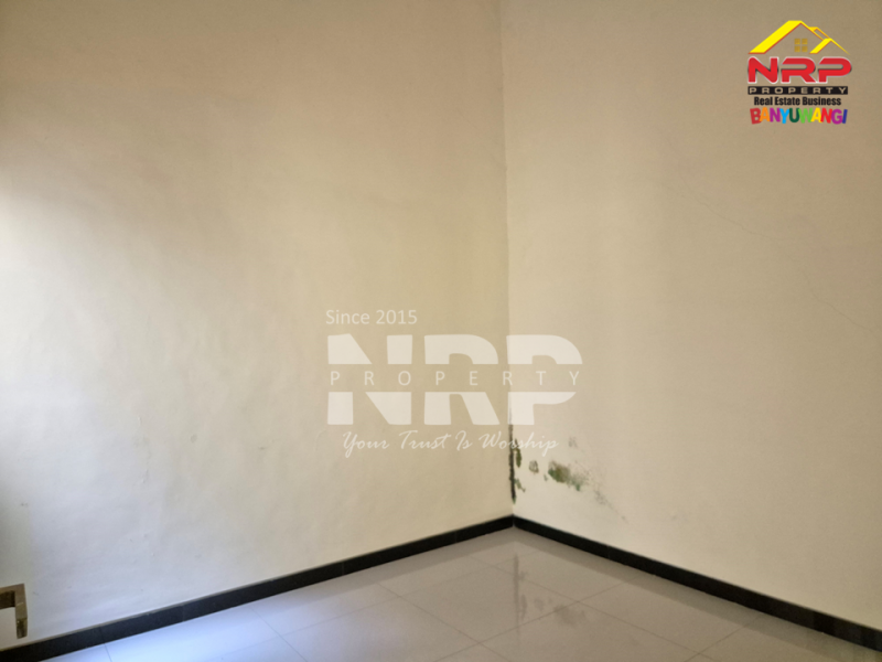 Dijual Rumah Komersil Hook di Genteng- Banyuwangi  Dijual Rumah Komersil Hook di Genteng- Banyuwangi  Dijual Rumah Komersil Hook di Genteng- Banyuwangi&nbsp;
Punya rumah di Lokasi Stategis bukan cuma cari tempat tinggal biasa, tapi mencari value
Gatewaynya NRP BANYUWANGI