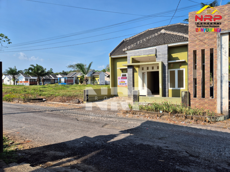 Dijual Rumah Komersil Hook di Genteng- Banyuwangi  Dijual Rumah Komersil Hook di Genteng- Banyuwangi  Dijual Rumah Komersil Hook di Genteng- Banyuwangi&nbsp;
Punya rumah di Lokasi Stategis bukan cuma cari tempat tinggal biasa, tapi mencari value
Gatewaynya NRP BANYUWANGI