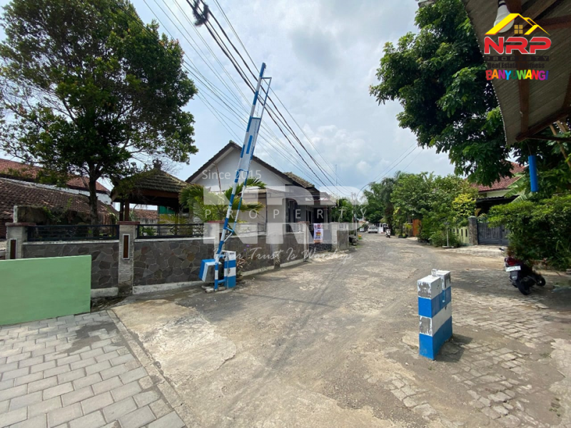 Dijual rumah luas di Jl. Agus Salim, cocok untuk keluarga yang butuh ruang ekstra dan lingkungan yang nyaman. Dijual rumah luas di Jl. Agus Salim, cocok untuk keluarga yang butuh ruang ekstra dan lingkungan yang nyaman. Dijual rumah luas di Jl. Agus Salim, cocok untuk keluarga yang butuh ruang ekstra dan lingkungan yang nyaman.
Lokasi strategis, akses mudah, dan siap NRP BANYUWANGI