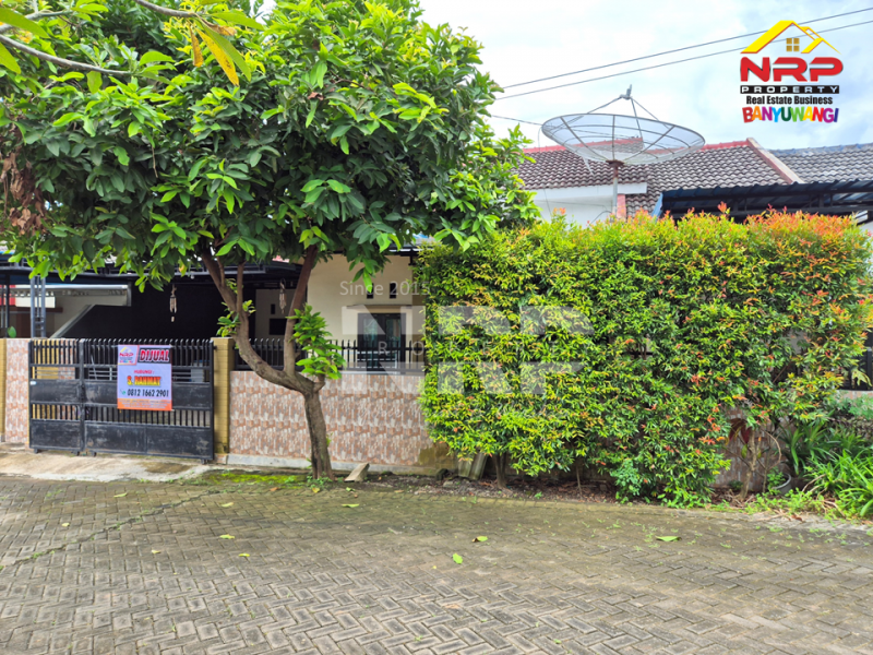 Dijual Rumah Luas  Siap Huni di Puri Gading Mas Permai - Banyuwangi  Dijual Rumah Luas  Siap Huni di Puri Gading Mas Permai - Banyuwangi  Dijual Rumah Luas&nbsp; Siap Huni di Puri Gading Mas Permai - Banyuwangi&nbsp;
Akses Jln Raya Jember - Banyuwangi.&nbsp;
Lokasi sangat startegis dekat dengan NRP BANYUWANGI