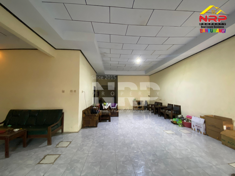 Dijual Rumah Luas  Siap Huni Di Pusat Kota Banyuwangi Dijual Rumah Luas  Siap Huni Di Pusat Kota Banyuwangi Dijual Rumah Luas&nbsp; Siap Huni Di Pusat Kota Banyuwangi
Hunian Exclusive berada di Pusat kota Banyuwangi dekat Taman Makam Pahlawan Banyuwangi. Dekat NRP BANYUWANGI