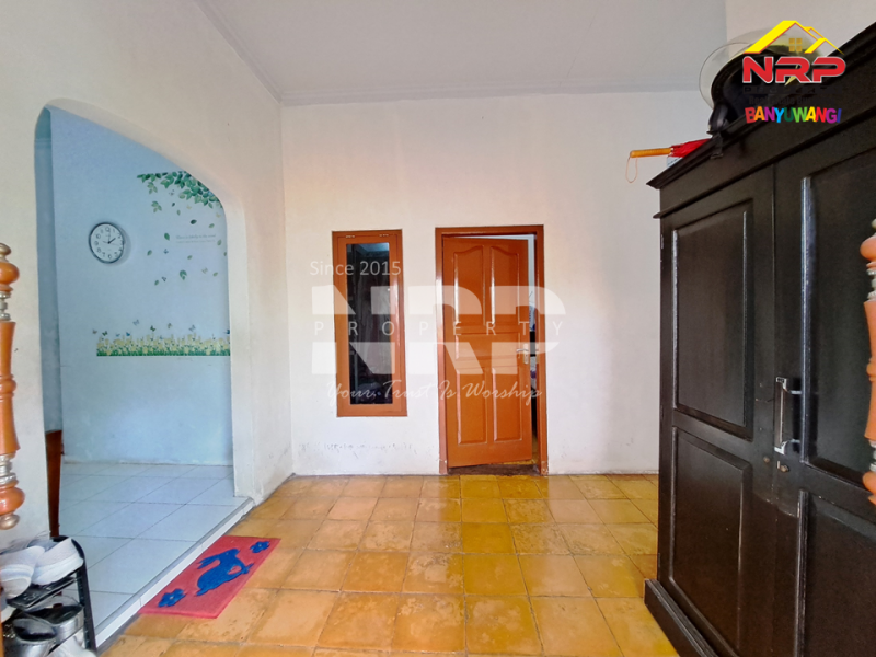 DIJUAL RUMAH LUAS TAMANBARU, BANYUWANGI KOTA DIJUAL RUMAH LUAS TAMANBARU, BANYUWANGI KOTA DIJUAL RUMAH &ndash; TAMANBARU, BANYUWANGI ????
Hunian nyaman di kawasan strategis kota Banyuwangi.
Lingkungan tenang, aman, dan bebas banjir.
Akses mudah NRP BANYUWANGI